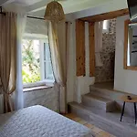 Le Logis Des Remparts A L'interieur De La Cite Medievale, Jardin Prive, Parking Inclus 度假居 *