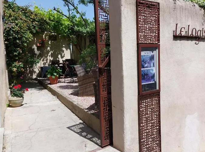 Le Logis Des Remparts A L'interieur De La Cite Medievale, Jardin Prive, Parking Inclus 카르카손